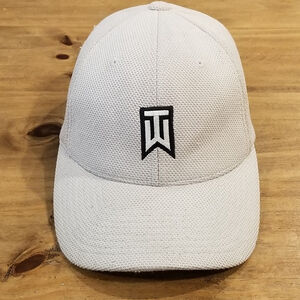 Vintage Tiger Woods Hat Size M/L Flex Stretch Fitted Golf TW Logo Swoosh